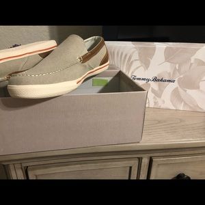 Tommy Bahama Slip On Shoes Sz 12